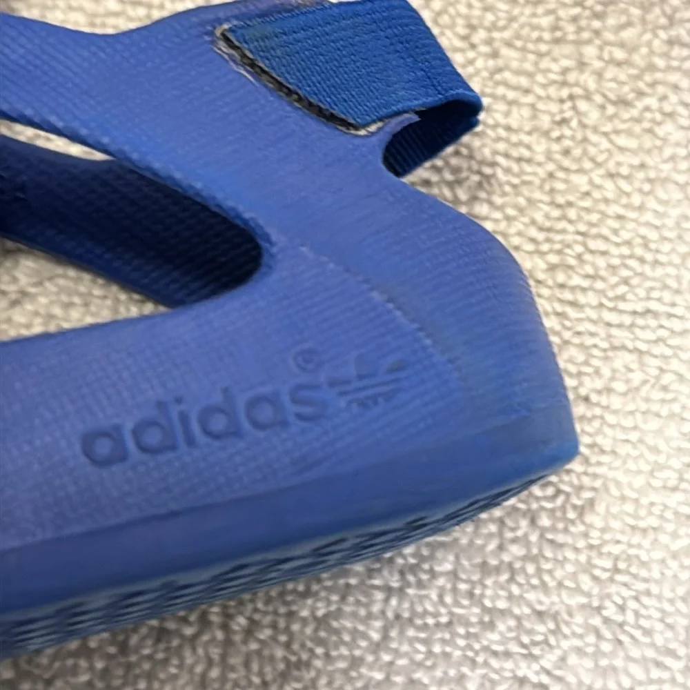 Adidas Kids Blue Sandals size baby size 3 slip on white strips‎